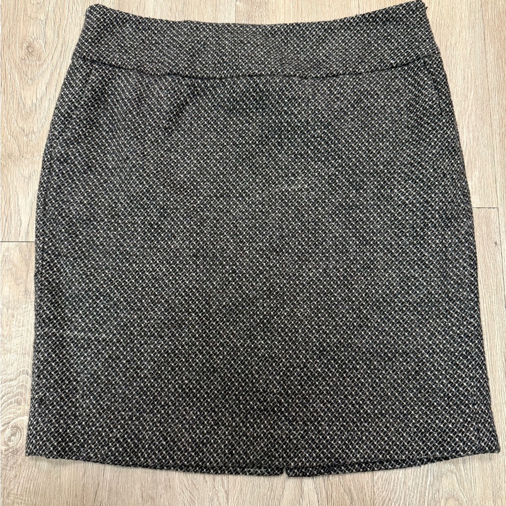 Ann Taylor Loft Classic Black White and Gray Women's Wool Mini Skirt